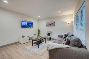 Luxury Midtown King One Bedroom